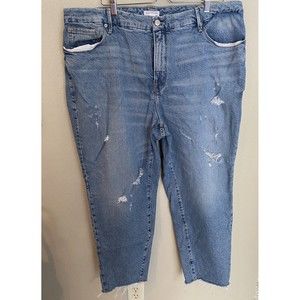 Good American The Weekender Jeans Size 18/27 Light Wash Distressed raw hem EUC